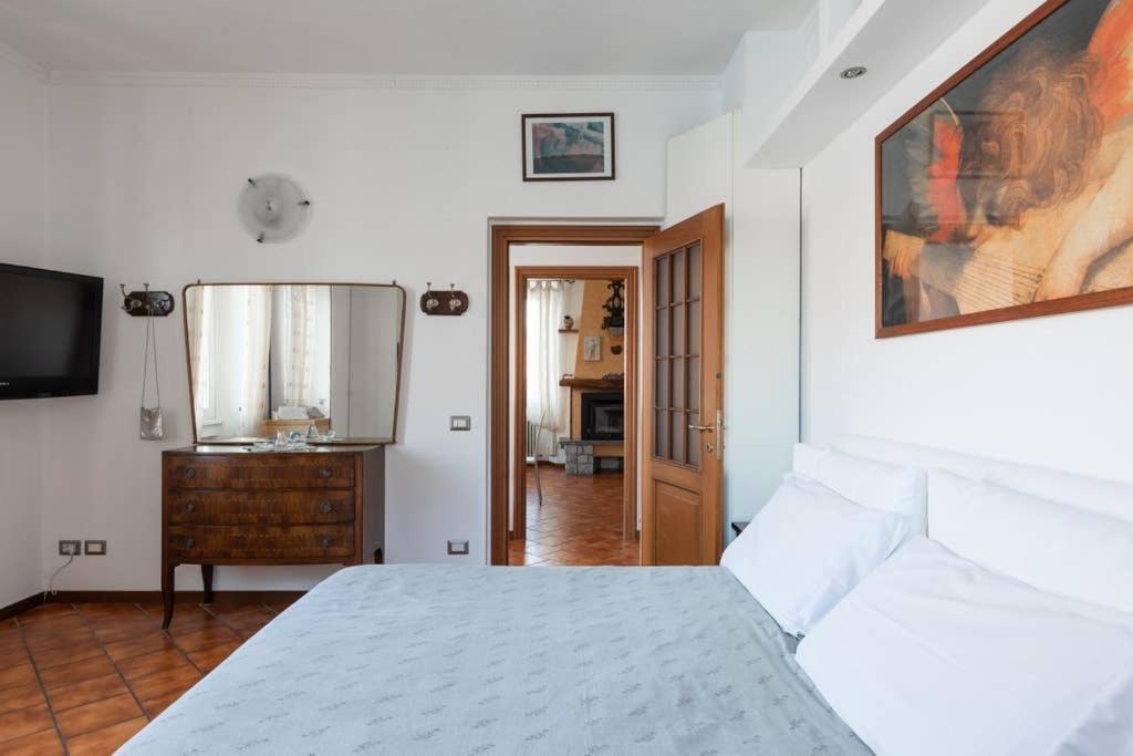Casa Emi Daire Lezzeno Dış mekan fotoğraf